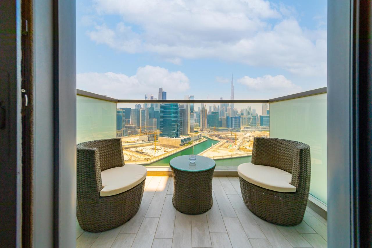 Eden'S Homes & Villas - Millennium Atria Residences Dubai Exterior photo