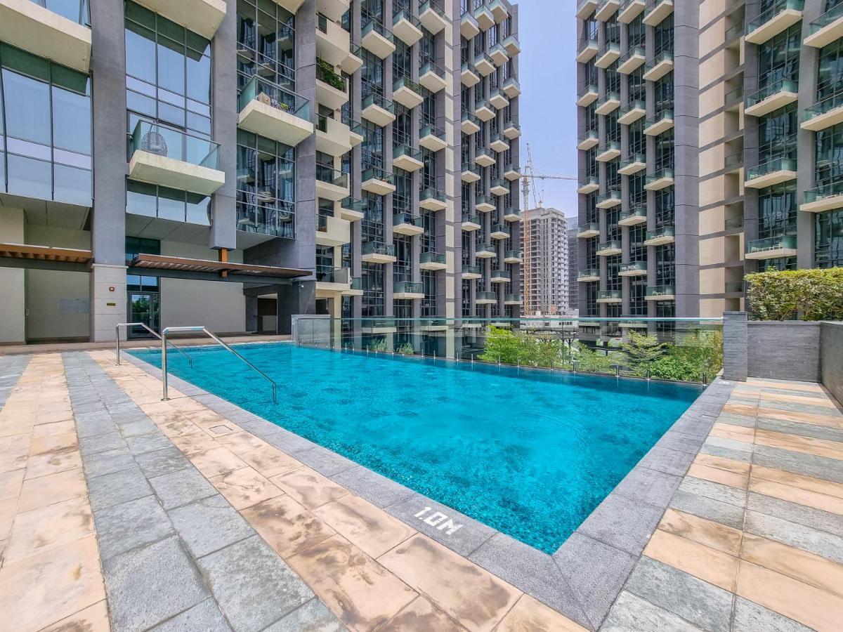 Eden'S Homes & Villas - Millennium Atria Residences Dubai Exterior photo