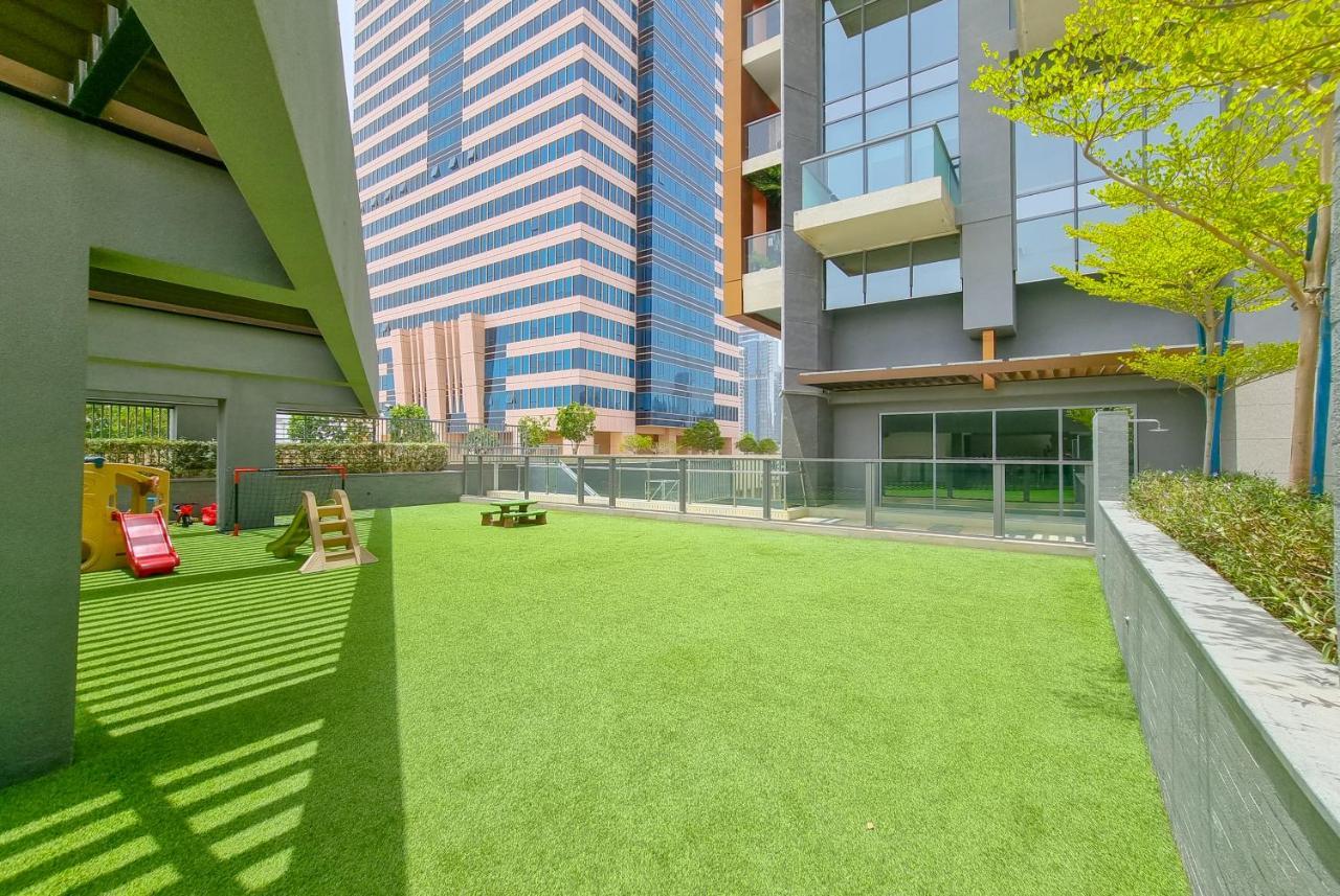 Eden'S Homes & Villas - Millennium Atria Residences Dubai Exterior photo
