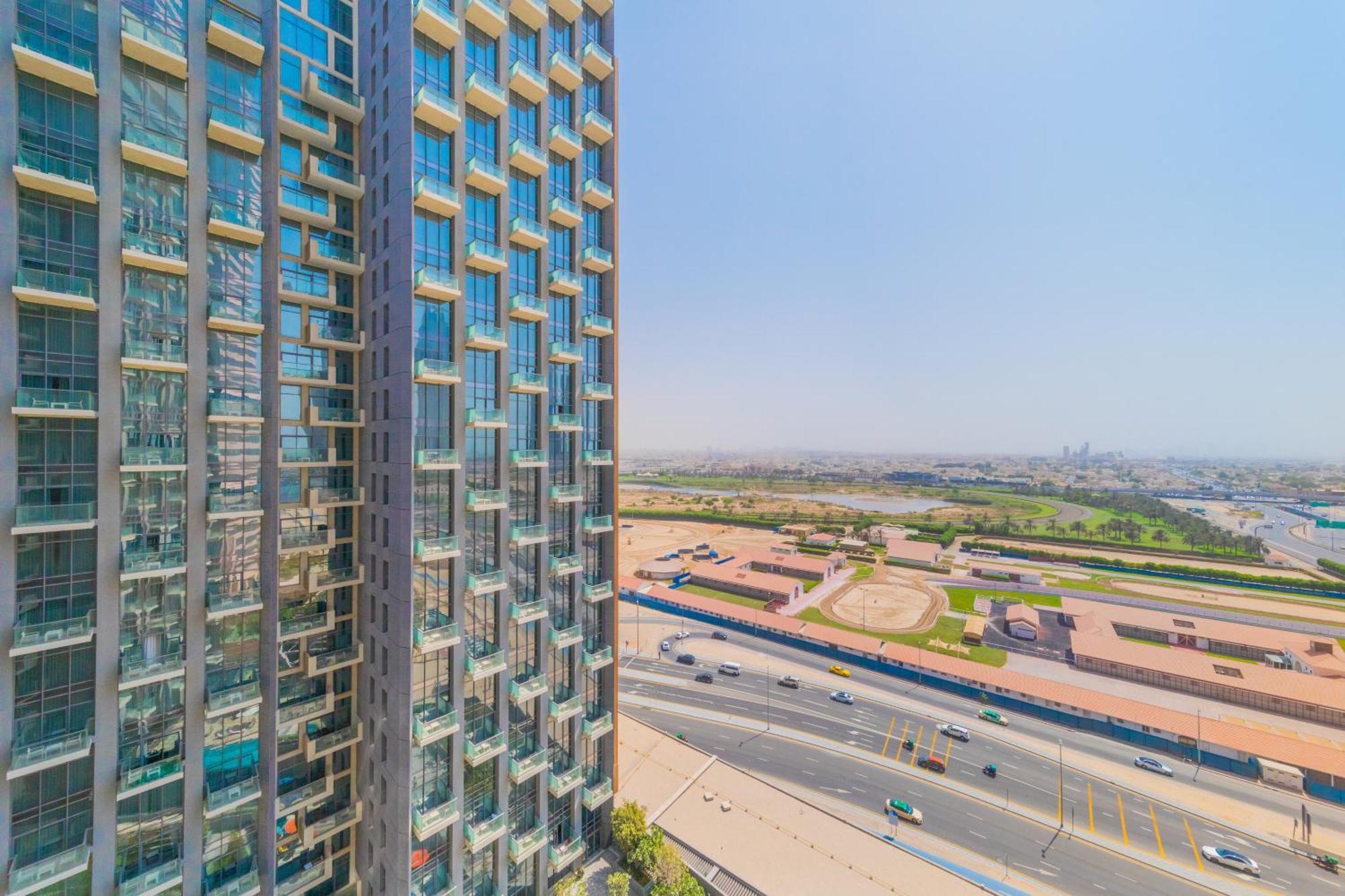 Eden'S Homes & Villas - Millennium Atria Residences Dubai Exterior photo